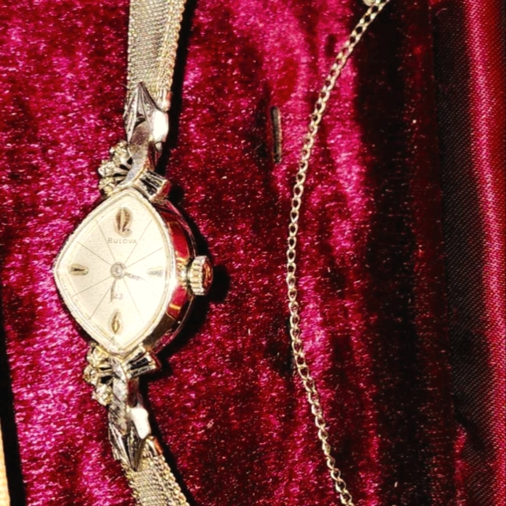 Vintage Duchess Bulova 14K Watch